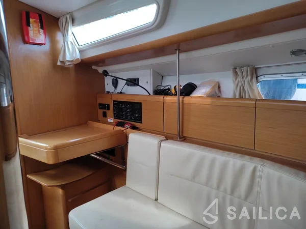 Sun Odyssey 36i - Yacht Charter Sailica