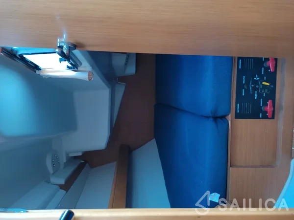 Sun Odyssey 36i - Yacht Charter Sailica
