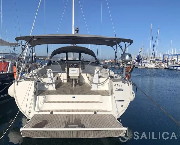 Bavaria 51 Cruiser - Yacht Charter Sailica
