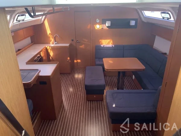 Bavaria 51 Cruiser - Yacht Charter Sailica