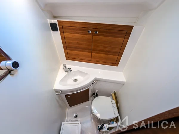 Elan Impression 40.1 - Photo #14 Elan Impression 40.1 - Yacht Charter Sailica