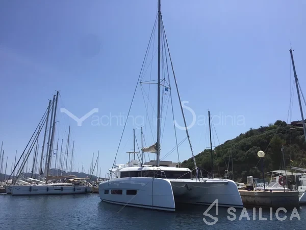 Dufour 48 - Yacht Charter Sailica