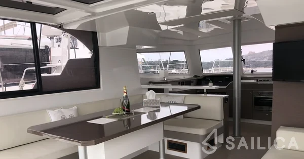 Bali Catspace - Yacht Charter Sailica