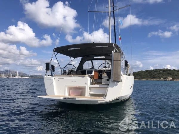 Dufour 430 - Yacht Charter Sailica