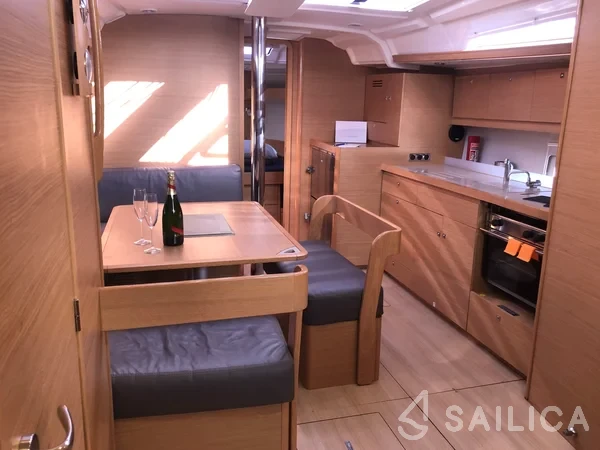 Dufour 430 - Yacht Charter Sailica