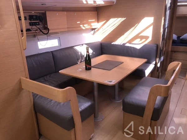 Dufour 430 - Yacht Charter Sailica