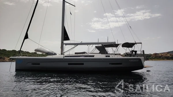 Dufour 530 - Yacht Charter Sailica