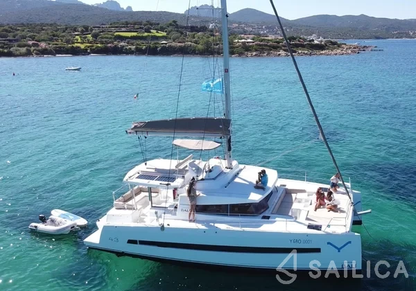 Bali 4.3 - Yacht Charter Sailica