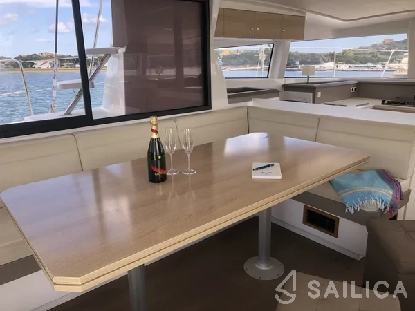 Bali 4.3 - Yacht Charter Sailica