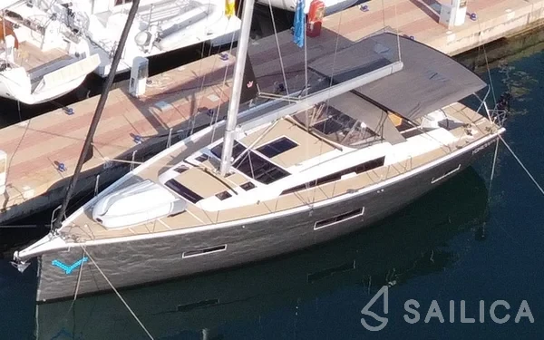 Dufour 56 Exclusive - Yacht Charter Sailica