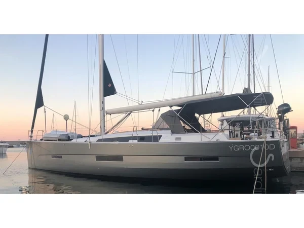 Dufour 56 Exclusive - Yacht Charter Sailica