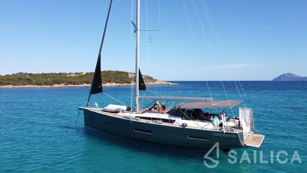Dufour 56 Exclusive - Yacht Charter Sailica