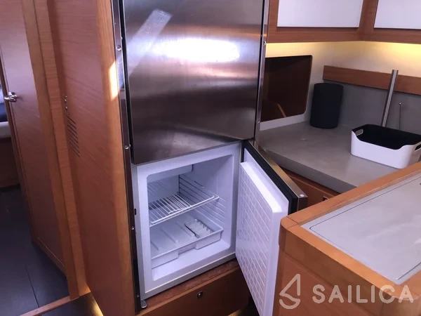 Dufour 530 - Yacht Charter Sailica