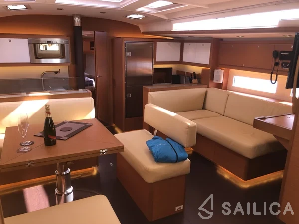 Dufour 530 - Yacht Charter Sailica