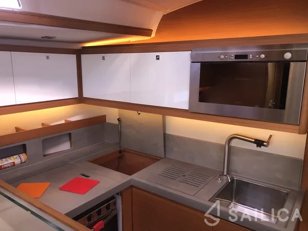 Dufour 530 - Yacht Charter Sailica