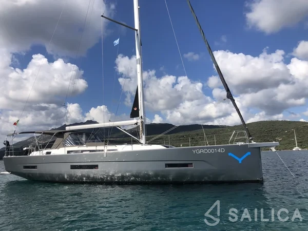 Dufour 530 - Yacht Charter Sailica