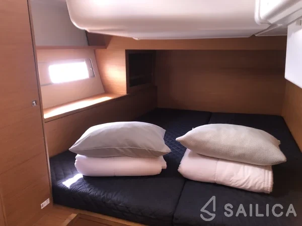 Dufour 530 - Yacht Charter Sailica