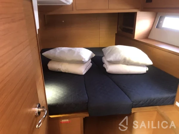 Dufour 530 - Yacht Charter Sailica