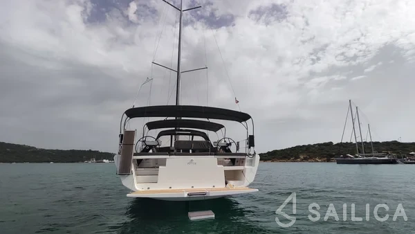 Dufour 470 - Yacht Charter Sailica
