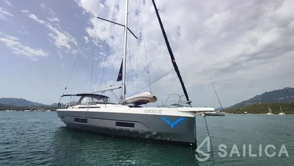 Dufour 470 - Yacht Charter Sailica