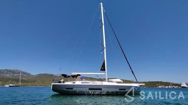 Dufour 470 - Yacht Charter Sailica