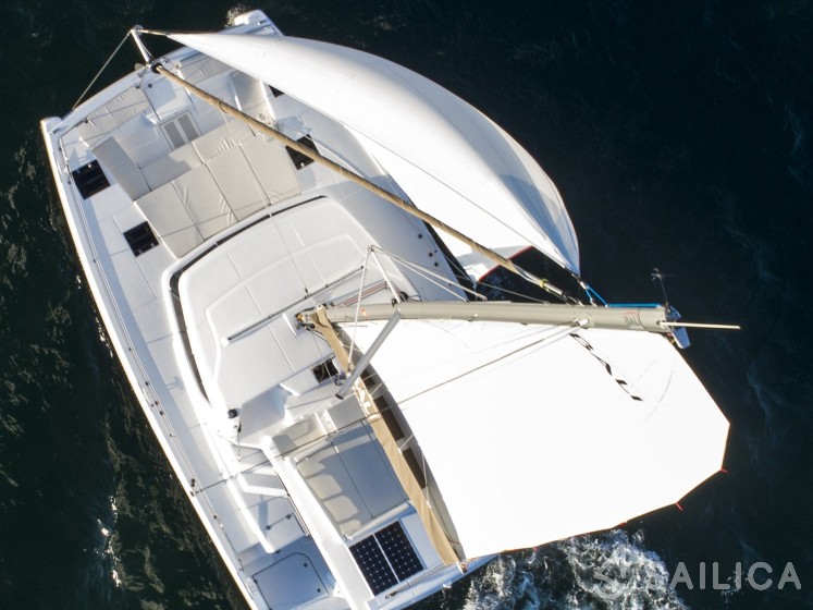 Bali Catspace - Yacht Charter Sailica