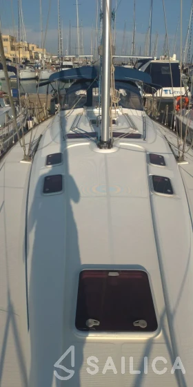 Bavaria 46 Cruiser - Yacht Charter Sailica