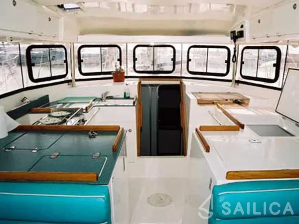 Atoll 6 - Yacht Charter Sailica