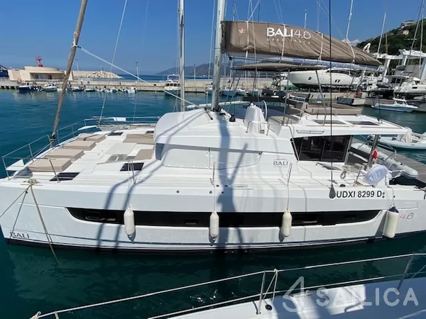 Bali 4.6 - Yacht Charter Sailica