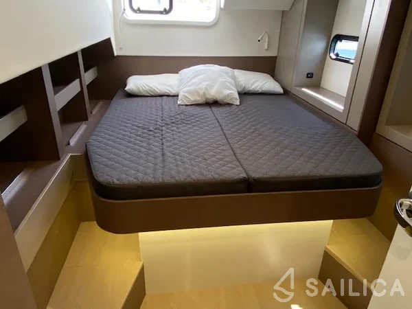 Bali 4.6 - Yacht Charter Sailica