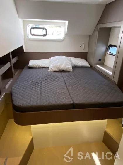 Bali 4.6 - Yacht Charter Sailica