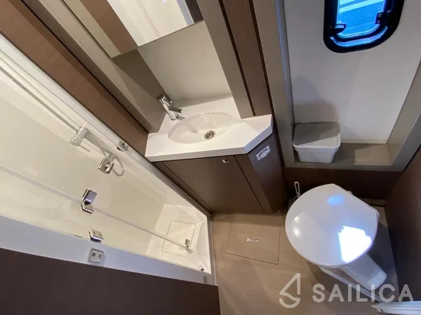 Bali 4.6 - Yacht Charter Sailica