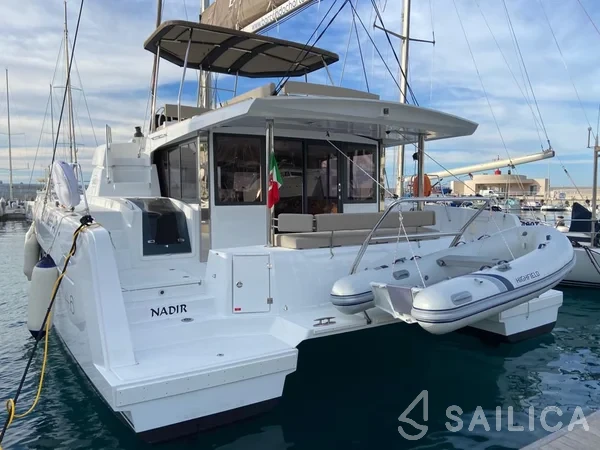 Bali 4.6 - Yacht Charter Sailica