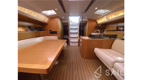 Jeanneau 53 - Yacht Charter Sailica
