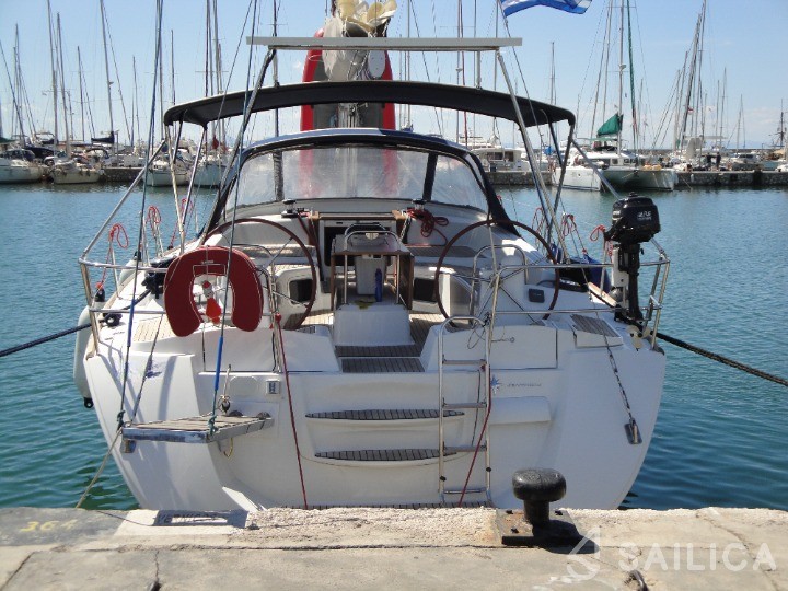 Jeanneau 53 - Yacht Charter Sailica