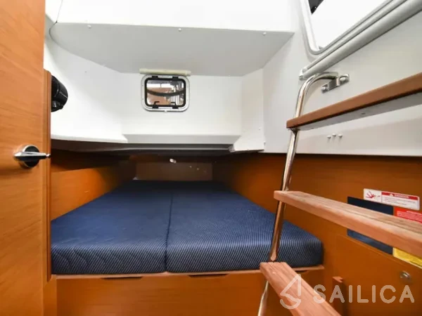 Sun Loft 47 - Yacht Charter Sailica