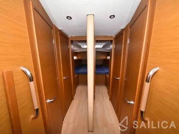 Sun Loft 47 - Yacht Charter Sailica