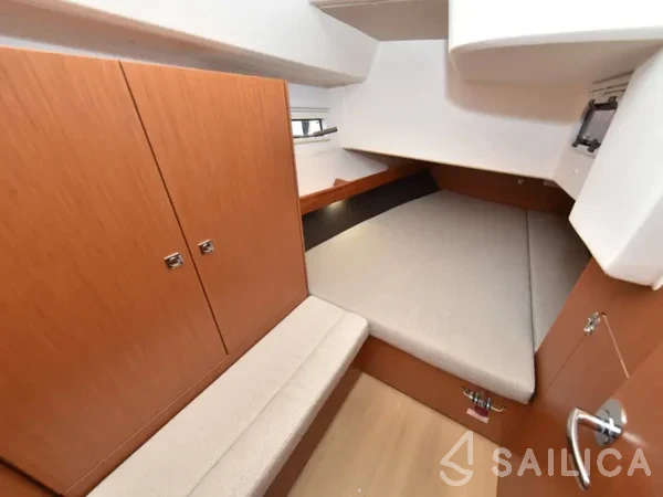 Bavaria 41 Cruiser - Yacht Charter Sailica