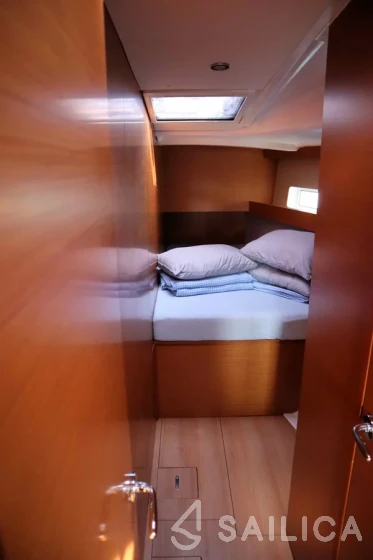Sun Odyssey 490 - Yacht Charter Sailica