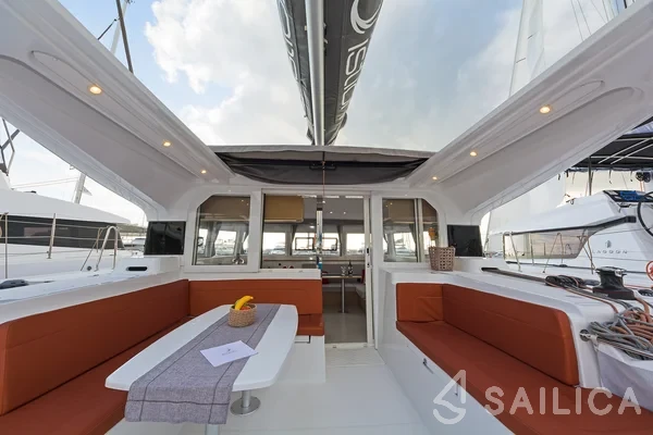 Excess 12 - Yacht Charter Sailica