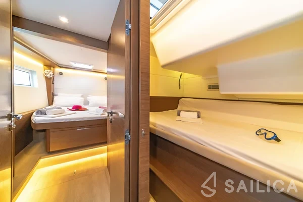 Lagoon 50 - Yacht Charter Sailica