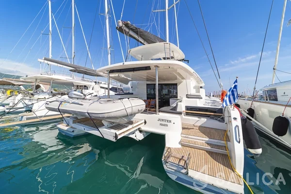Lagoon 50 - Yacht Charter Sailica