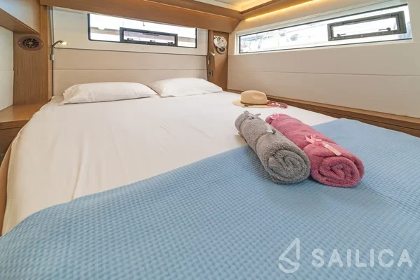 Lagoon 50 - Yacht Charter Sailica