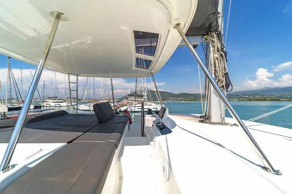 Lagoon 46  - Yacht Charter Sailica