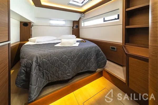 Lagoon 46  - Yacht Charter Sailica