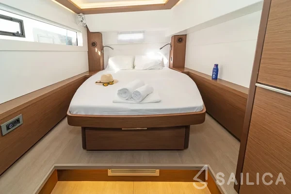 Lagoon 46  - Yacht Charter Sailica
