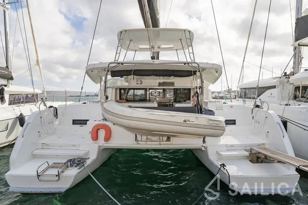 Lagoon 46  - Yacht Charter Sailica