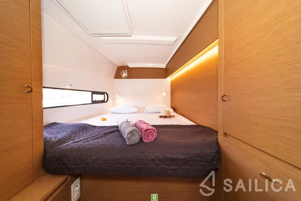 Excess 11 - Yacht Charter Sailica