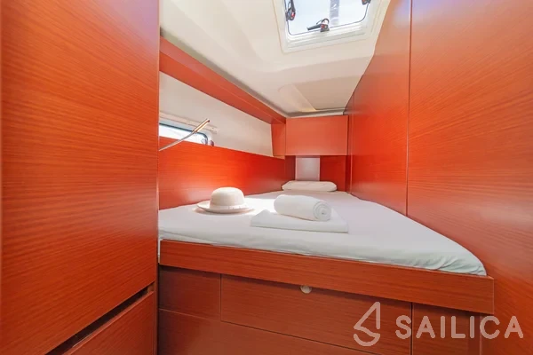 Hanse 458 - Yacht Charter Sailica