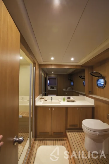 Gulet - Yacht Charter Sailica